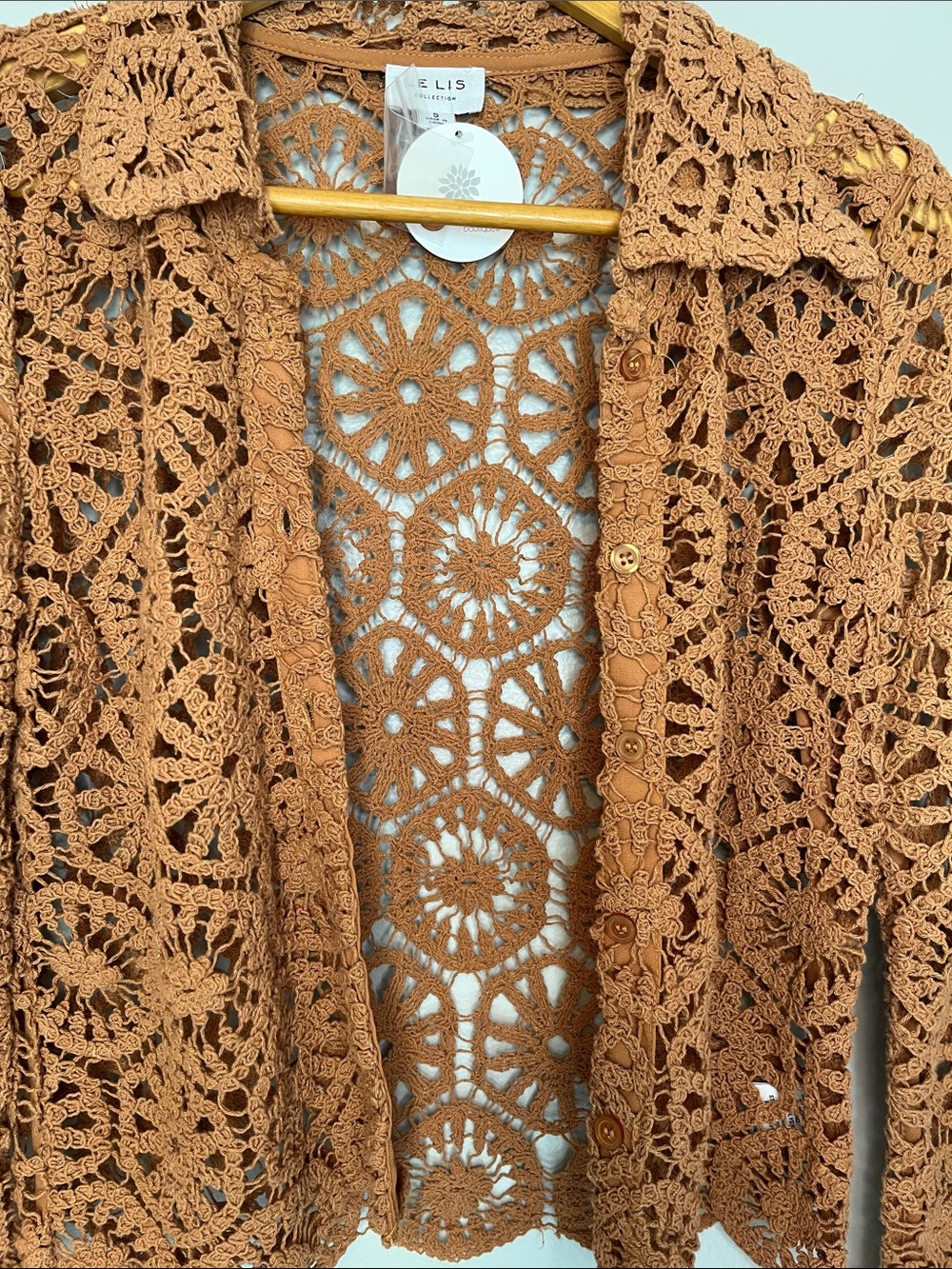 NWT Le Lis Boho Open Knit Crochet Cardigan Shirt Rust Brown - Picture 10 of 12
